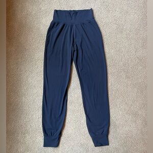 Athleta Salutation High Rose Jogger - Tall